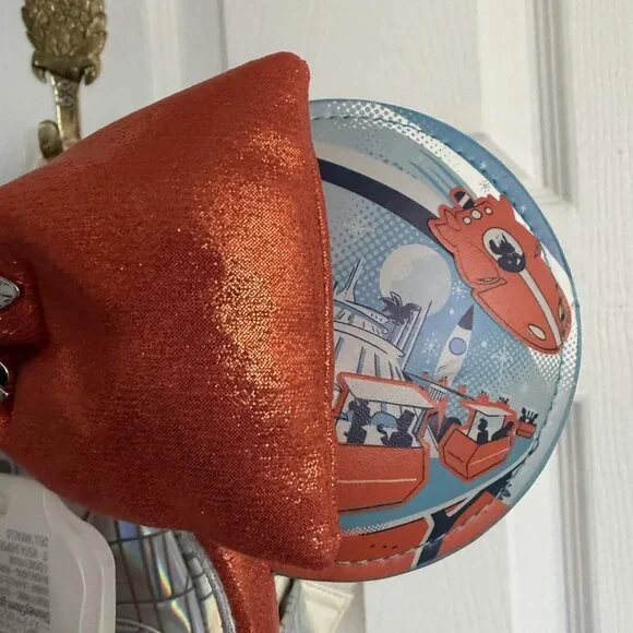 NWT/USED Disneyland's Tomorrrowland Bundle - Picture 6 of 11